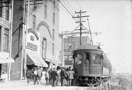 Elgin station